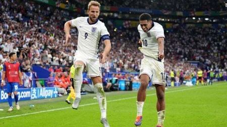 England reach Euro 2024 quarter-finals after dramatic comeback win over Slovakia