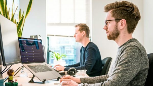 Four-day working week study finds greater employee motivation, team morale