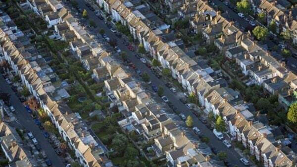 Asking prices for homes up 7%, report finds
