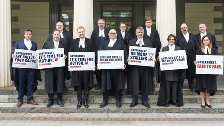 Barristers stage Castlebar courthouse protest today 