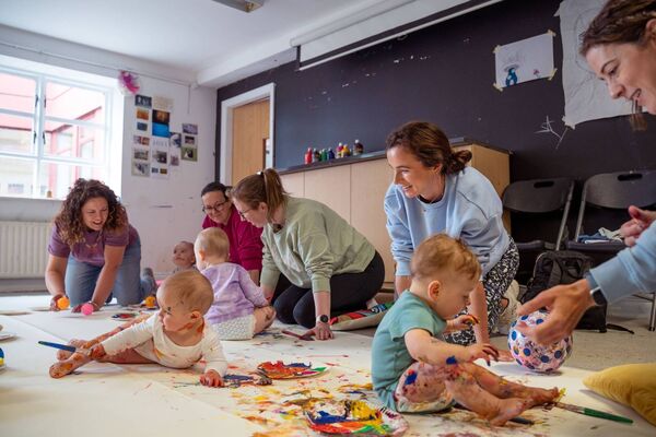 Babies and parents attending Art Crawl! in Ballina Arts Centre, as part of Mayo Baby Week. Babies and parents attending Art Crawl! in Ballina Arts Centre, as part of Mayo Baby Week.