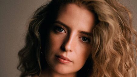 Ballina-born songwriter launches new single