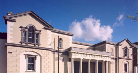 Ex-garda threatened to shoot his daughter