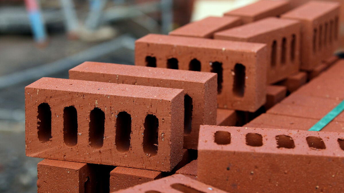 Vacant homes fund delay ‘costs people money’