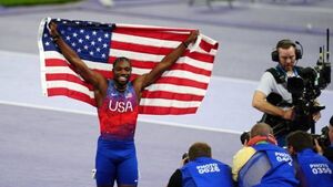 Noah Lyles of the United States wins gold medal in Men's 100m final Noah Lyles of the United States wins gold medal in Men's 100m final