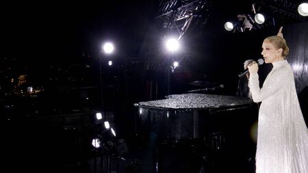 A fleeting, unforgettable moment of beauty in a world of fear and loathing