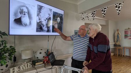 Mayo nursing home hosts its owns Summer Fest