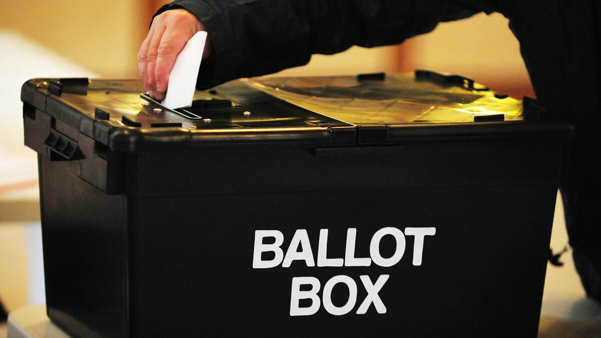 Who is running in Mayo ahead of Taoiseach's expected general election announcement?