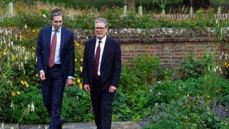 Keir Starmer visits Dublin in bid to reset British-Irish relations