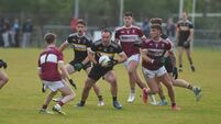 Loftus leads as Cross book last eight spot