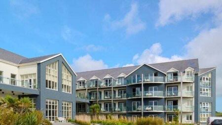 New father jailed for 10 months after fleeing hotel without paying €1,000 bill