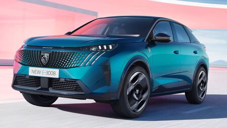 Long-range Peugeot E-3008 coming
