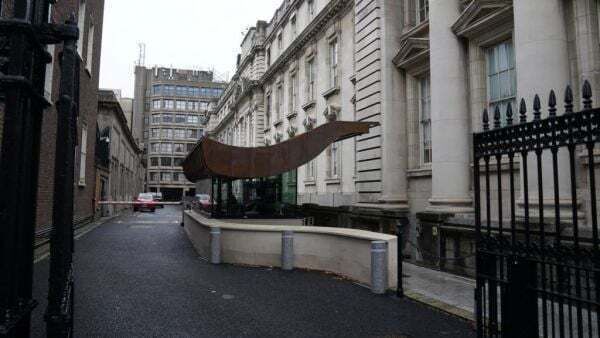 Security hut costing €1.4m shows lack of respect for taxpayers, TD says