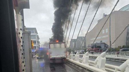Samuel Beckett Bridge reopens fully after fire in truck causes closure