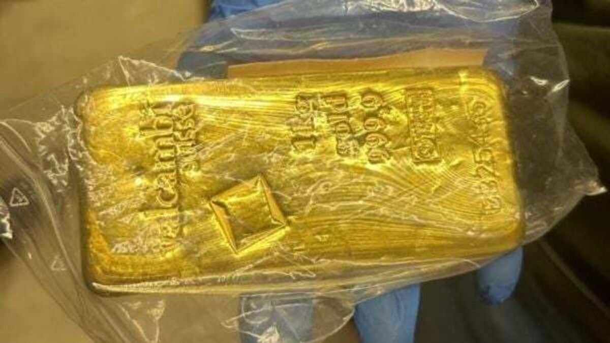 Man arrested after gardaí seize gold bullion worth €1.4m