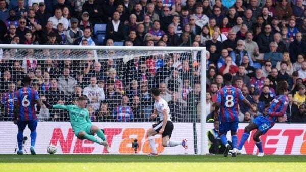 Diogo Jota strike enough for Liverpool to see off Crystal Palace