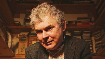 Renowned singer-songwriter John Spillane to perform in Westport