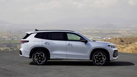 VW unveils latest member of SUV family