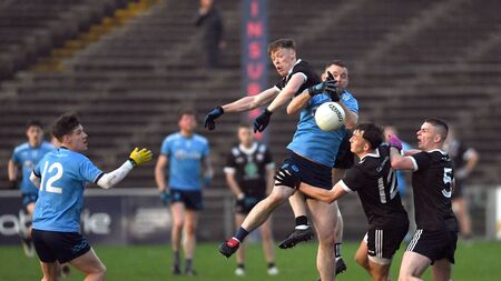 14-man Bonni’ battle back from the brink