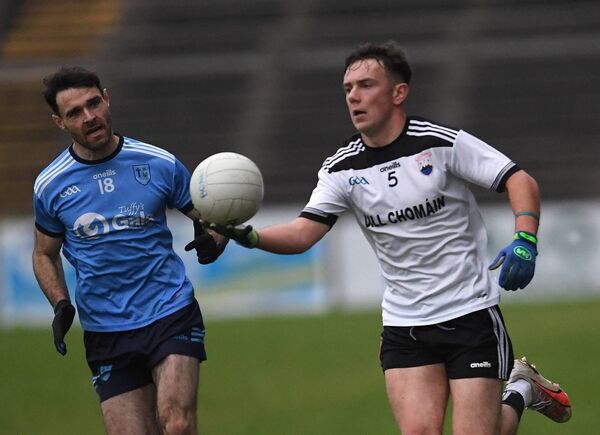Liam Maloney of Cill Chomáin is chased by Bonniconlon’s Ronan Conlon. Picture: David Farrell Photography Liam Maloney of Cill Chomáin is chased by Bonniconlon’s Ronan Conlon. Picture: David Farrell Photography