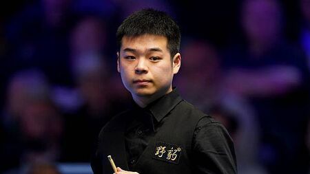 Pang Junxu sinks Ronnie O’Sullivan with successive century breaks in Nanjing