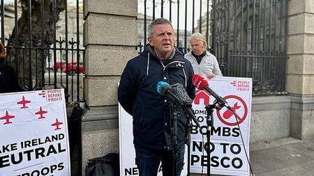 Fianna Fáil and Fine Gael ‘undermining Irish neutrality’, PBP says