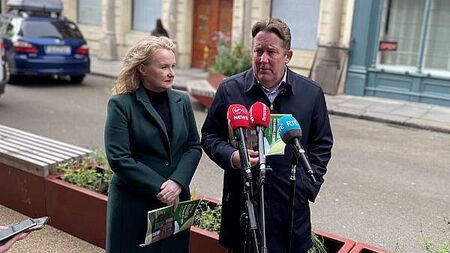 Darragh O’Brien wary of Tánaiste’s prediction of when house prices would fall