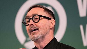 Sinn Féin calls for end to Fine Gael and Fianna Fáil ‘stranglehold’ on housing Sinn Féin calls for end to Fine Gael and Fianna Fáil ‘stranglehold’ on housing