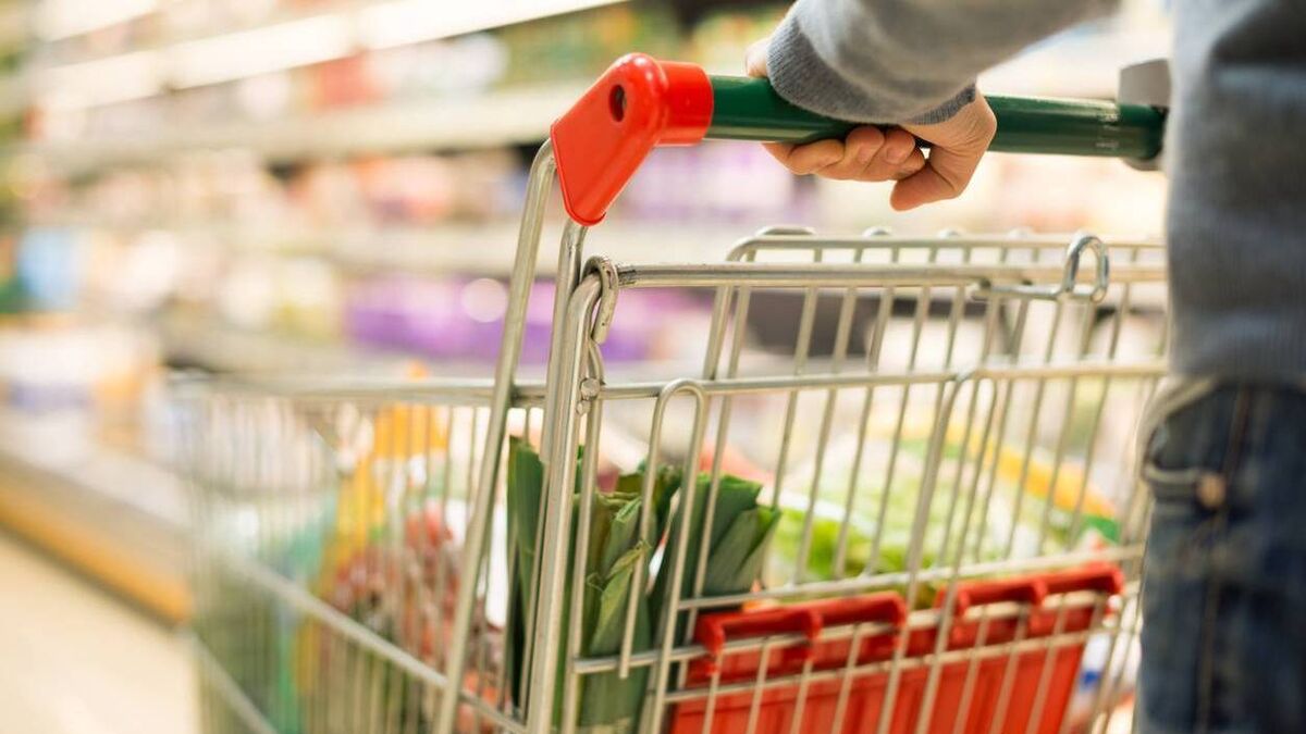 Popular Mayo supermarket celebrates 25th year in business