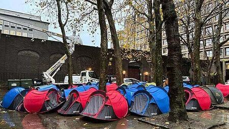 Concern raised over tents in Dublin as Storm Darragh approaches