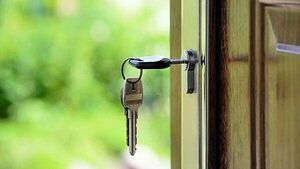 Irish house prices are overvalued by up to 10 per cent, research shows Irish house prices are overvalued by up to 10 per cent, research shows