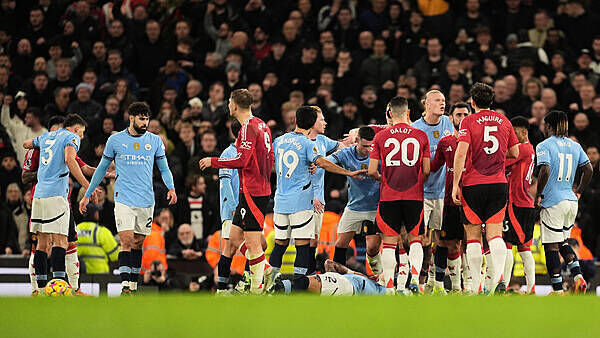 I’m embarrassed for him – Roy Keane slates Kyle Walker for Manchester derby dive