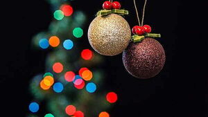 Poll: When should you take down your Christmas decorations? Poll: When should you take down your Christmas decorations?
