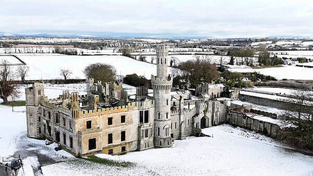 Total of 34,000 customers without electricity and 43,000 without water