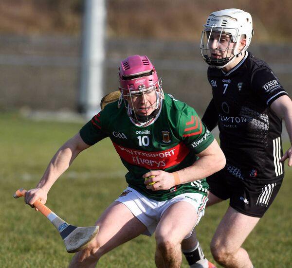 Mayo goalscorer - and man-of-the-match - Liam Lavin is closely marked by Sligo’s Fionn Connolly. Picture: David Farrell Photography