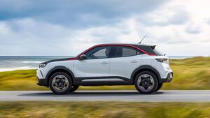 Opel Mokka hybrid is quiet and frugal Opel Mokka hybrid is quiet and frugal