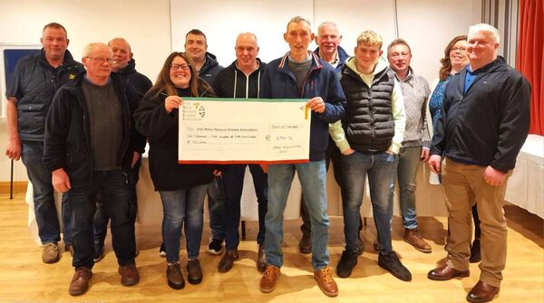 Members of the Erris Agricultural Show recently presented a cheque for over €2,554 to the Irish Motor Neurone Disease Association. These funds were the proceeds of the Christmas lights parade. Thanks to all who took part and supported the run. Members of the Erris Agricultural Show recently presented a cheque for over €2,554 to the Irish Motor Neurone Disease Association. These funds were the proceeds of the Christmas lights parade. Thanks to all who took part and supported the run.