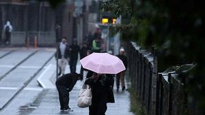 Yellow rain warning issued for 10 counties Yellow rain warning issued for 10 counties