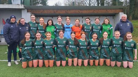 Brave battle by Mayo but league leaders prevail