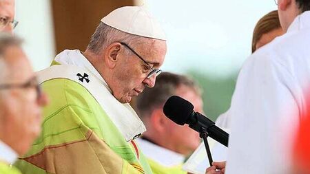 Priest recalls watching Pope write apology to abuse victims in Ireland