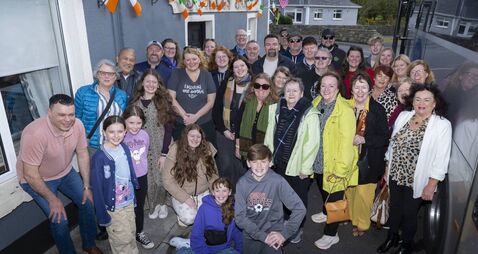 American family's emotional return to ancestral Irish home