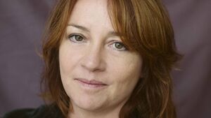 Top author to judge short story contest Top author to judge short story contest