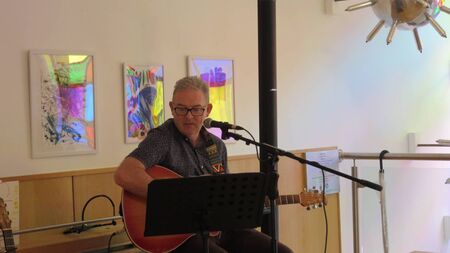 Music acts sought for Ballina lunchtime gigs