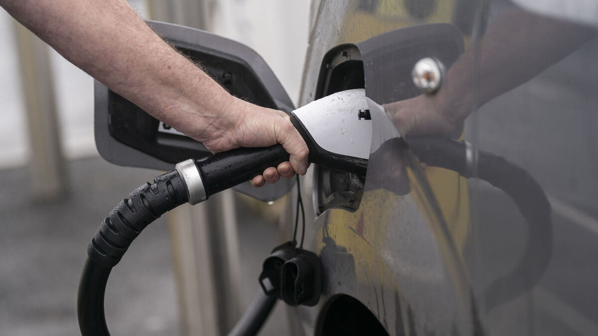 Policy needed for safe charging of EVs 