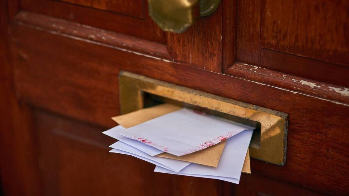Popular Mayo postman retires after 37 years of friendly service