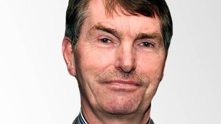 HGVs continue to use narrow Mayo street