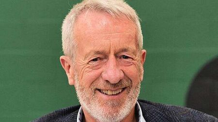 Presidential election 2025: Fine Gael MEP Seán Kelly rules himself out of race