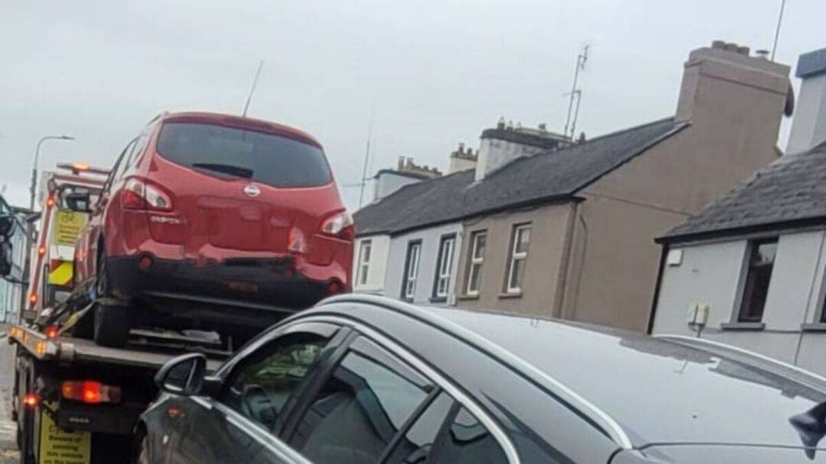Two vehicles impounded following detection by gardaí in Mayo town