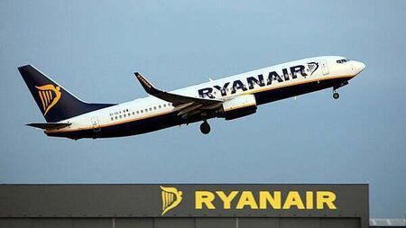 Ryanair staff can earn up to €80 per month in bonuses for spotting oversized baggage