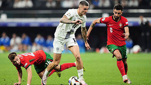 Leipzig’s Benjamin Sesko understood to favour Man Utd switch ahead of Newcastle